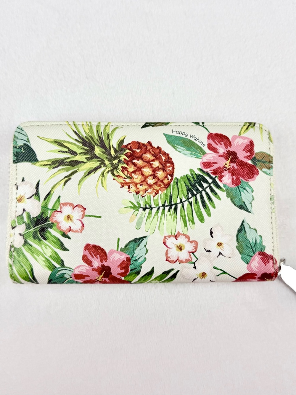 Happy Wahine Women’s Wallet Card Coin Holder Hibiscus Pineapple